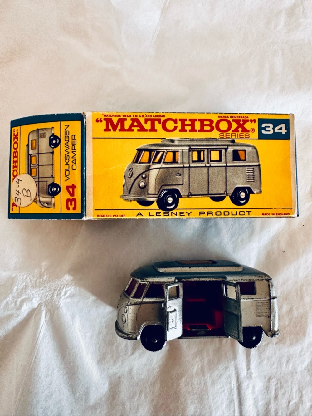 Vintage Matchbox VW Camper Van Series 34  -Silver orange Interior- orig box 60’s